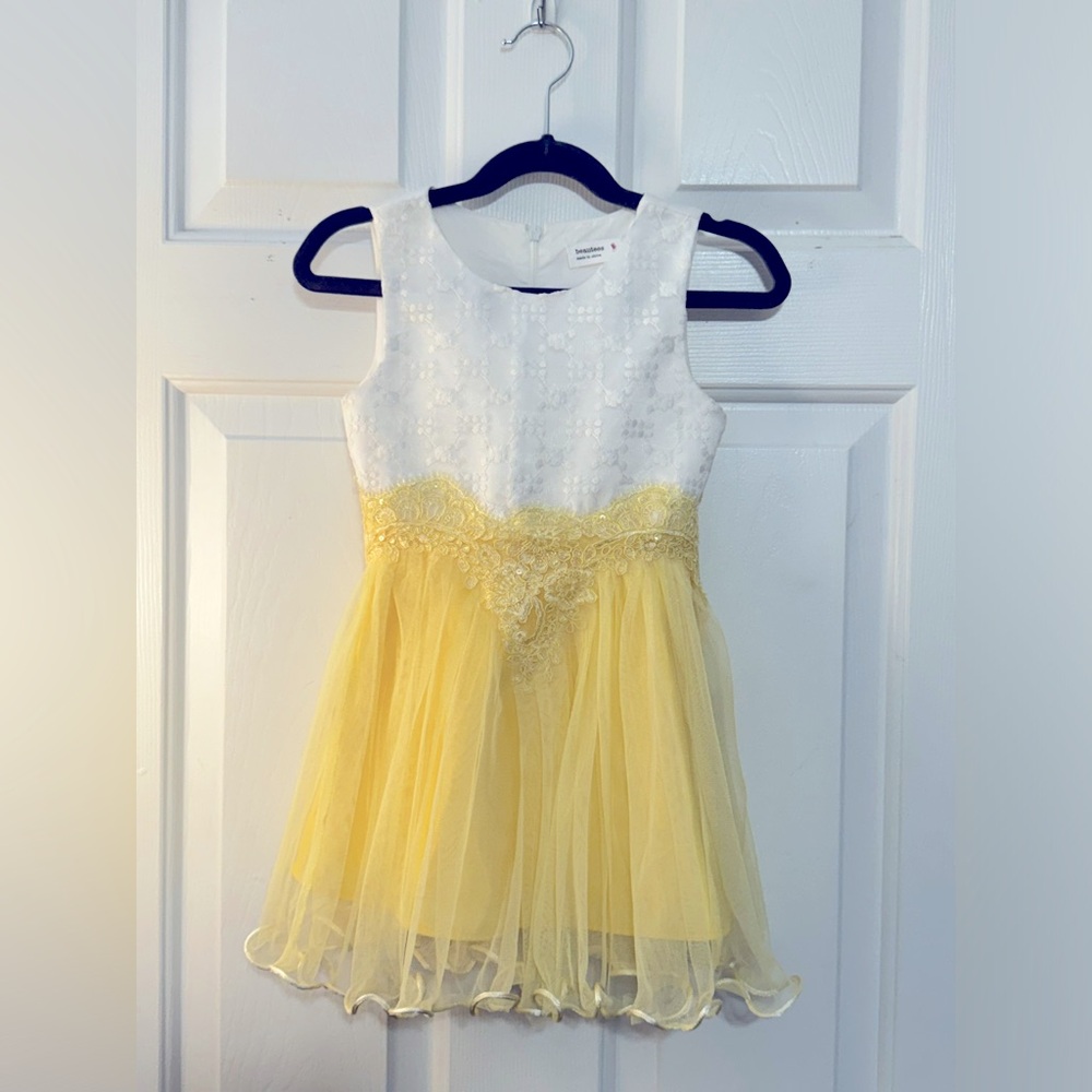 BEAUTEES SLEEVELESS DRESS - Picture 2 of 6